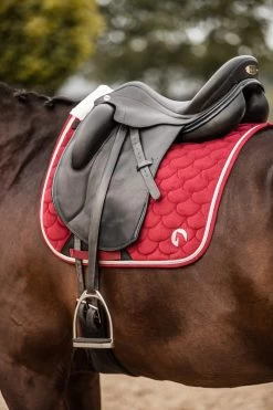 Horze Geneva Dressurschabracke Mit Kunstfell -Reitsportbedarf 17436 mwre 04